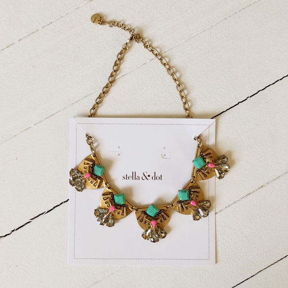 Stella & Dot Jewelry - Devina necklace